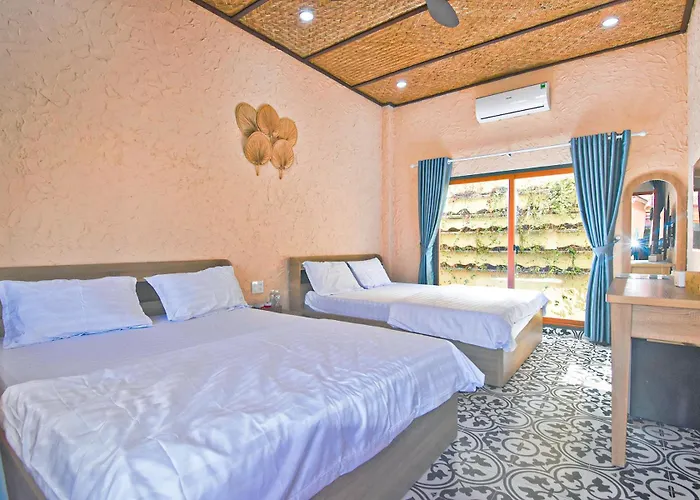 Khách sạn hẻo lánh Phú Mỹ